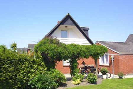 Ferienwohnungen Im Haus Nordseebrise Neuharlingersiel Exterior photo
